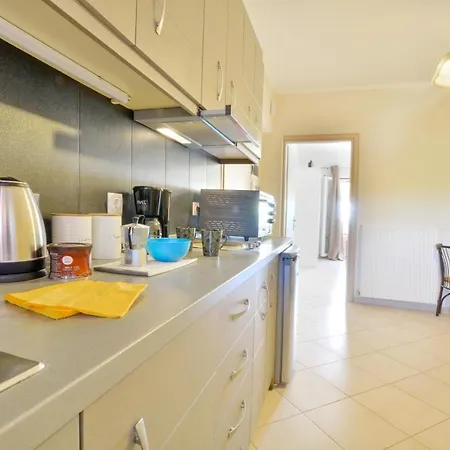 Alex Апартаменты *